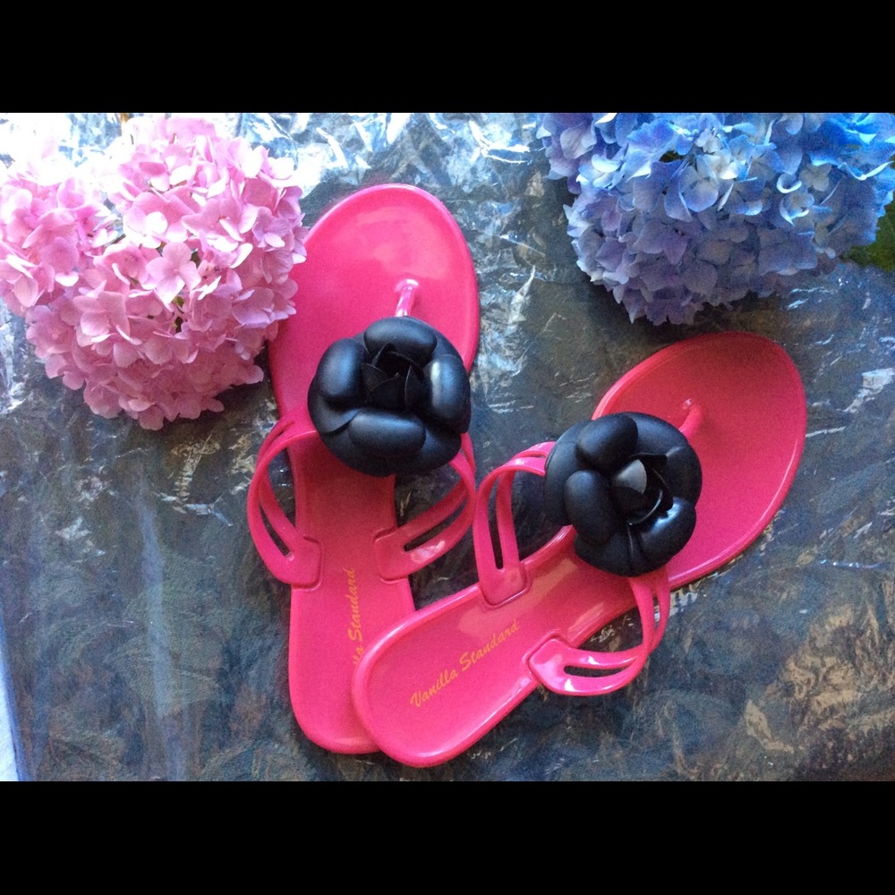 Camellia jellybean flip flop